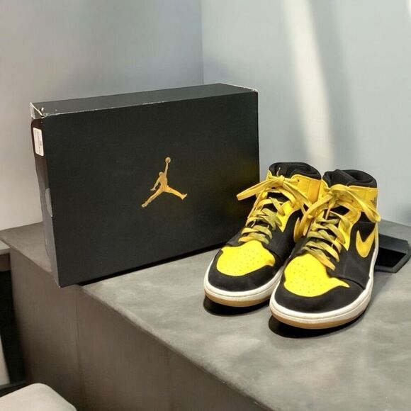Jordan 1 Retro Mid New Love 2017 Black Yellow Sz. 12 with original box - Picture 1 of 5
